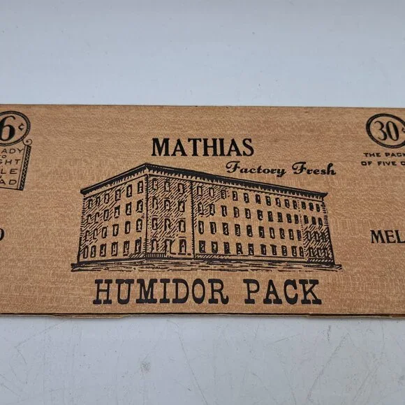 Mathias Humidor Pack Cigar Box - Picture 10 of 10